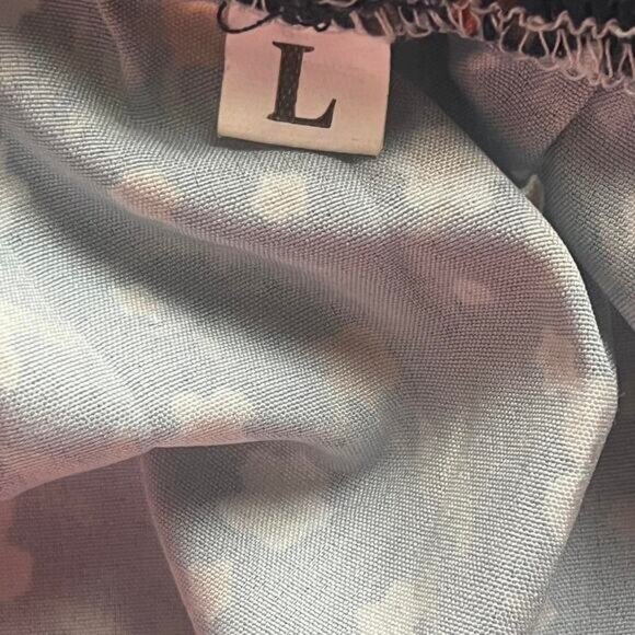 Shein floral blouse no damage - Picture 4 of 4